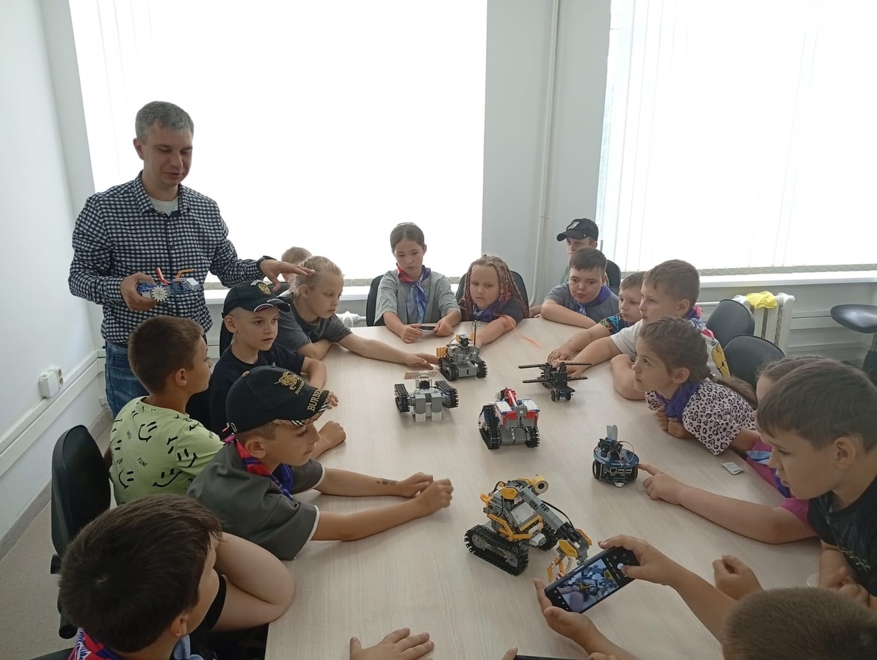Робототехника..